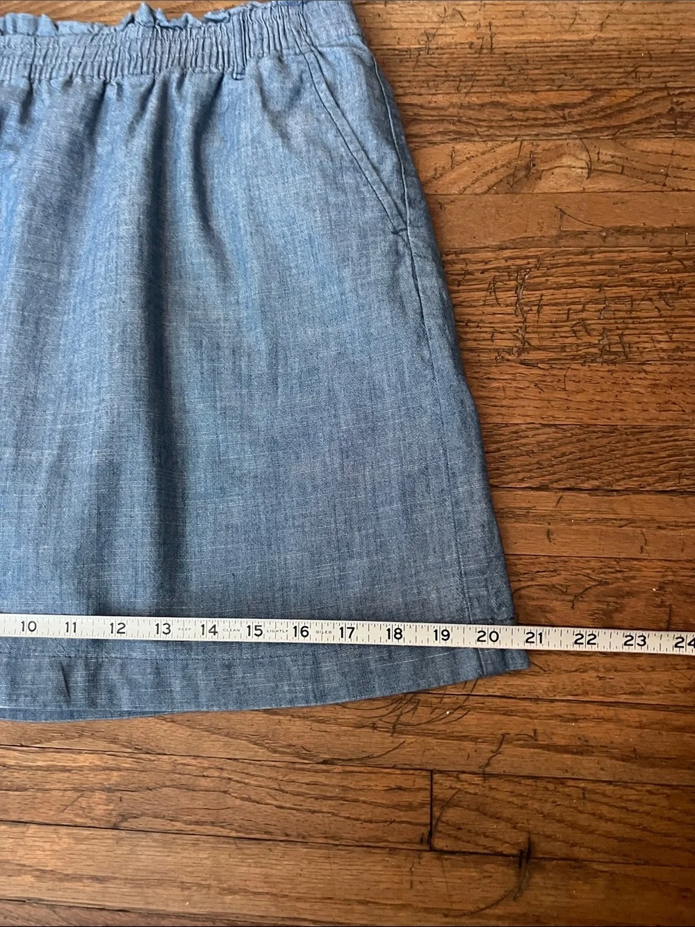 Women’s J.Crew Re-Imagined Chambray Elastic-Waist Skirt - Blue